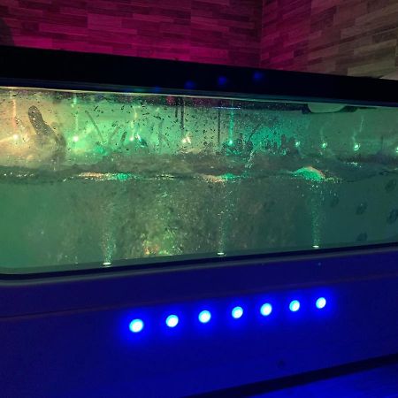 Appartement Cosy Jacuzzy Luxe Gare De Toulon Kültér fotó