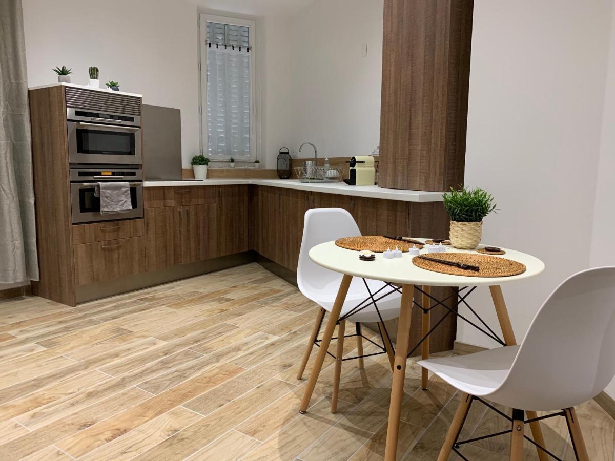 Appartement Cosy Jacuzzy Luxe Gare De Toulon Kültér fotó